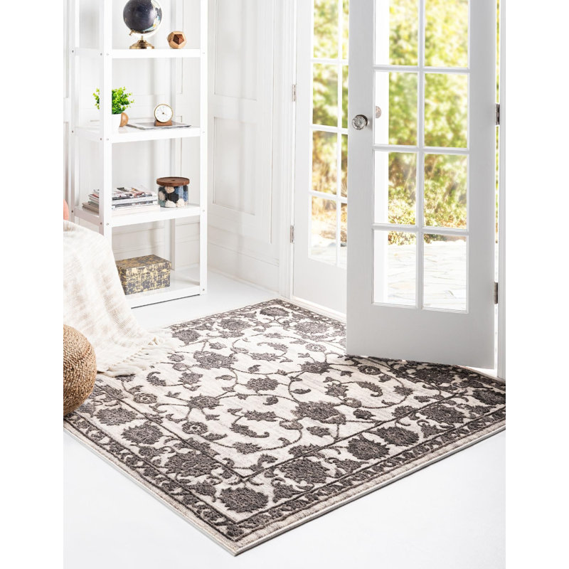 Jayko Oriental Indoor Rug