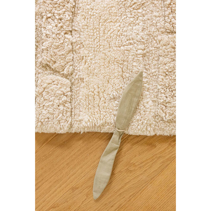 Hand Tufted Floral Area Rug in Natural/Ivory/Olive