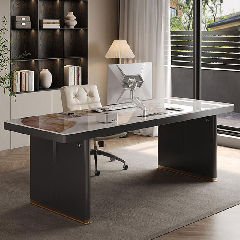 Bureau rectangulaire en bois manufacturé gris, H 29,53 po x l 62,99 po x P 31,5 po