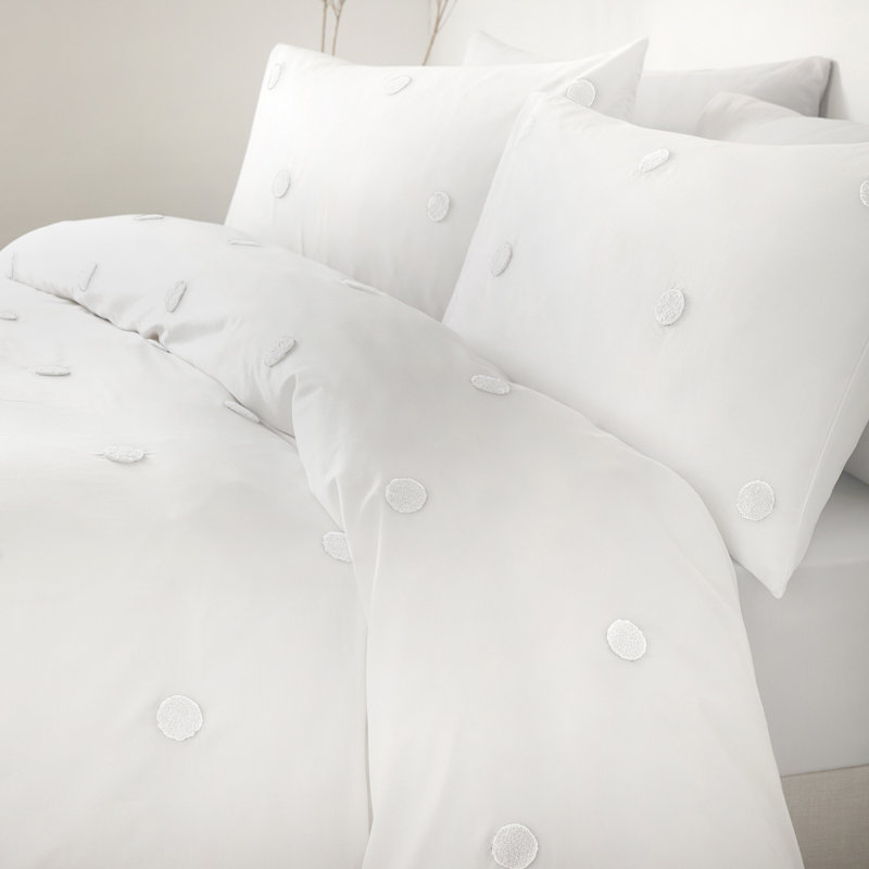 Dot Garden Duvet Cover Set, King Duvet Cover + 2 Standard Pillowcases, White/White Dots