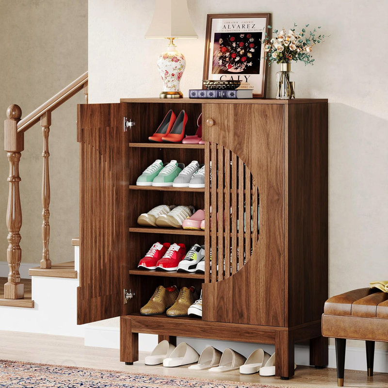 Range-chaussures 28,74 po à 5 niveaux avec portes rondes à persiennes