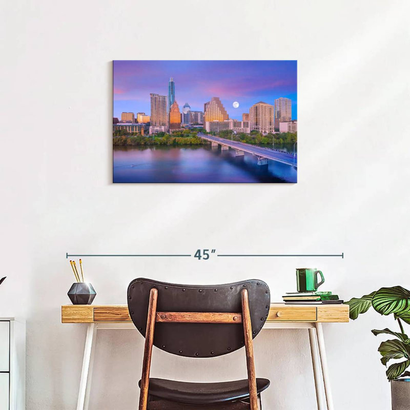 Sireci Austin, 20" H x 30" W
