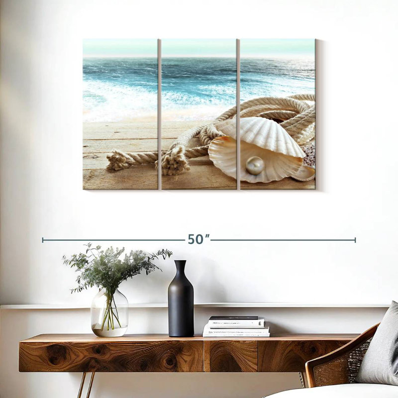 Aletra Shiny Pearl In A Shell, 24" H x 38" W