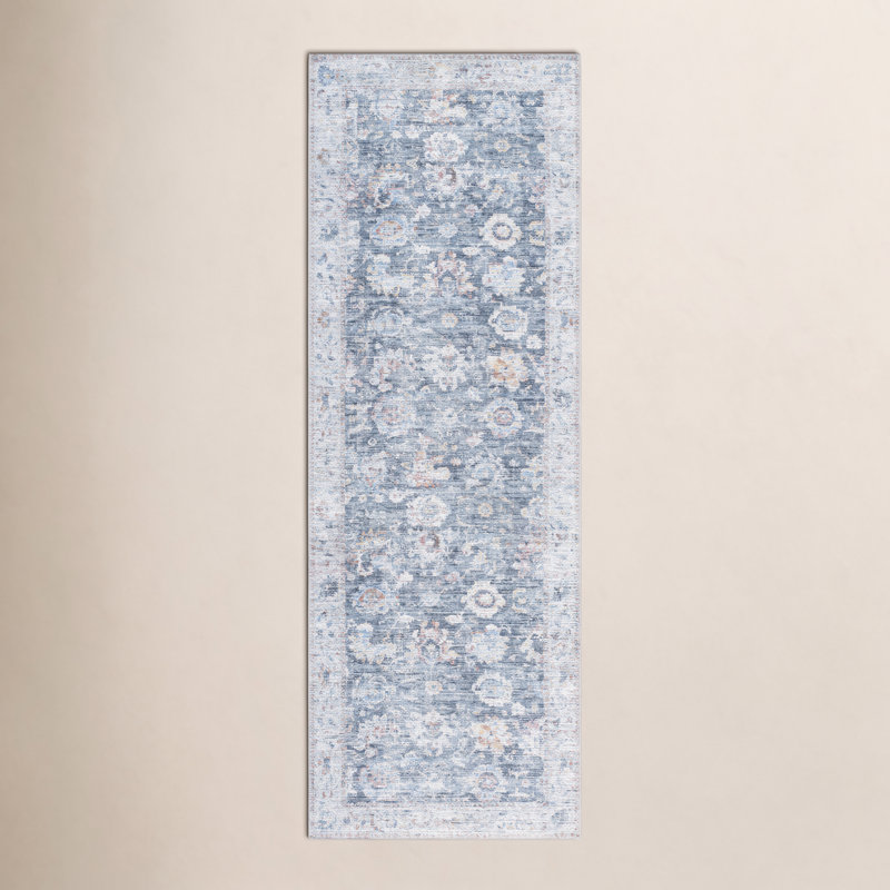 Analyah Washable Oriental Rug, Runner 2'7" x 7'10"