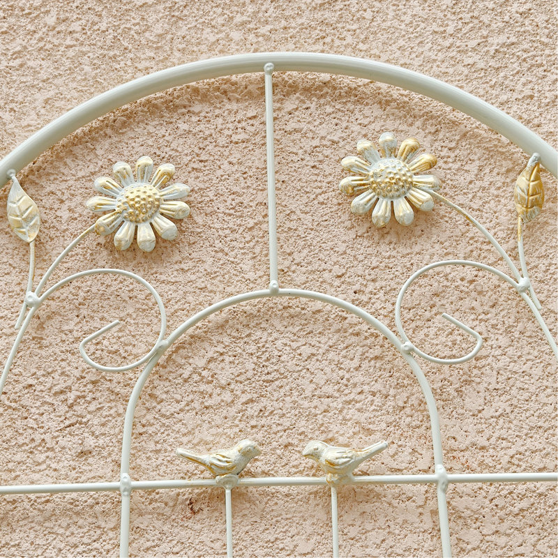 Paquet de 4 treillis de jardin en métal 86,7 po x 19,7 po antirouille pour plantes grimpantes pour l'extérieur, Cream White