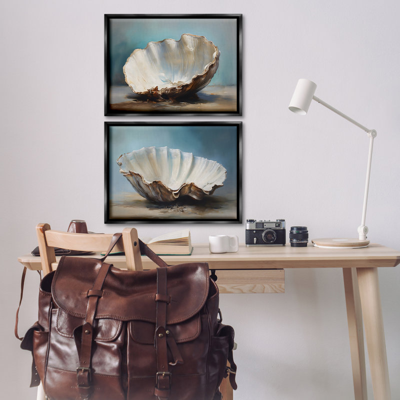 «Fresh Beach Finds Shells», ensemble de 2 toiles flottantes encadrées par Petal Prints Design, Cadre flottant noir de jais
