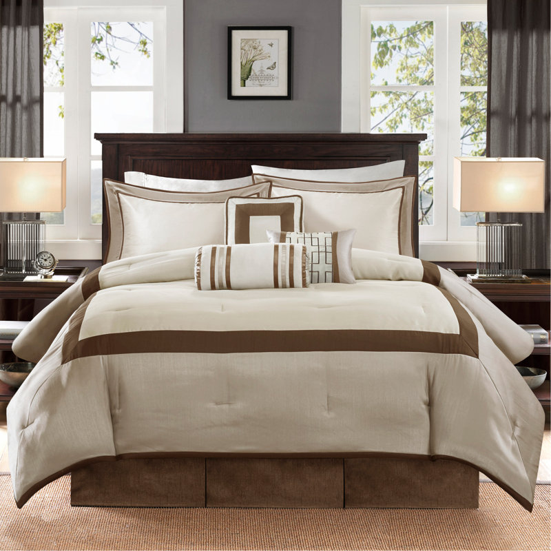 7 Piece Comforter Set Taupe/Brown Queen, Queen Comforter + 6 Additional Pieces