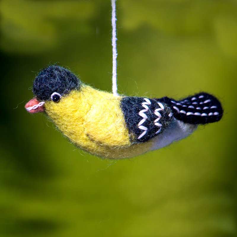 Figurine suspendue goldfinch de jardin oiseau