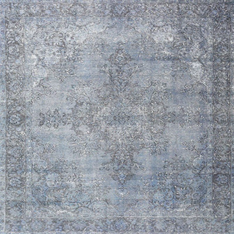 Oriental Indoor Rug, Round 3'