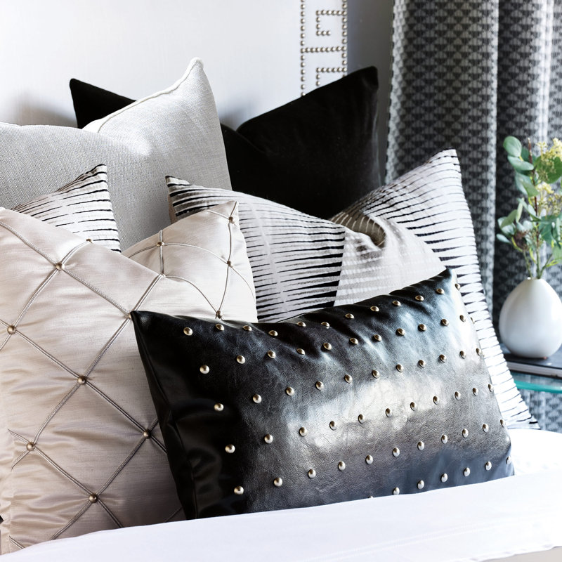 Liam Duvet Cover, Twin Duvet Cover + 3 Additional Pieces