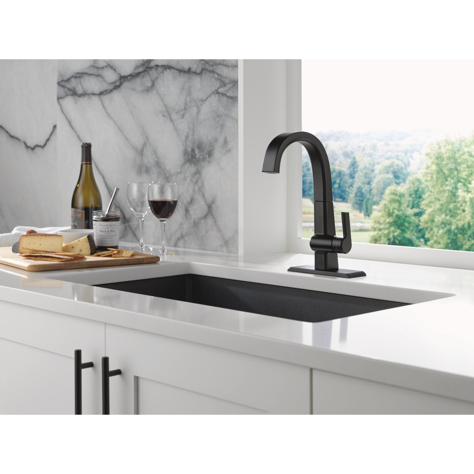 Pivotal Bar Faucet, Matte Black