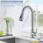 Robinet de cuisine extractible à poignée simple avec accessoires