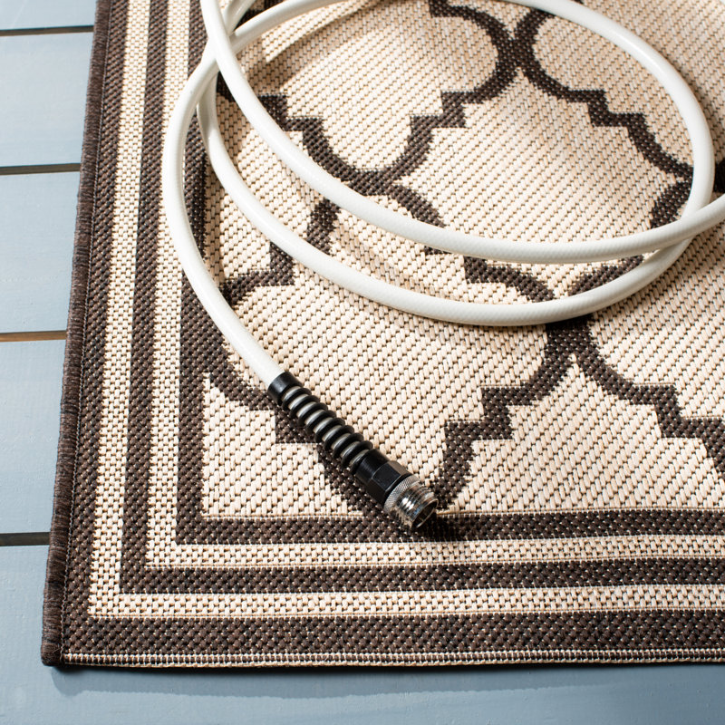 Athey Geometric Indoor / Outdoor Area Rug, Rectangle 160 x 229 cm