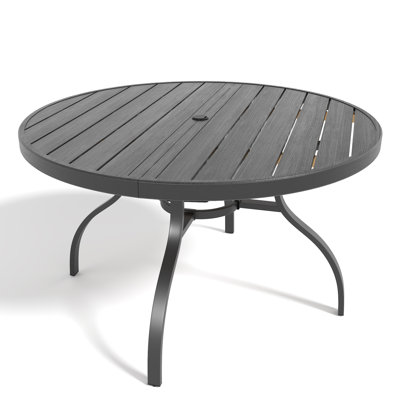 Table de patio ronde en faux bois de 41 pouces avec trou pour parasol et pieds en métal | Idée de cadeau