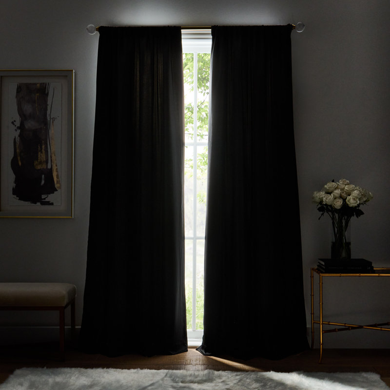 Karl Lagerfeld Paris nuage soyeux or 50 x 95, L 50 po x L 84 po, Noir, noir, noir, noir