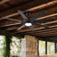 Grands ventilateurs de plafond de 72 pouces avec lumières et télécommande, ventilateur de plafond moderne noir intérieur / extérieur pour la cuisine du salon, moteur à courant continu silencieux réversible à 6 vitesses, 8 pales à finition double