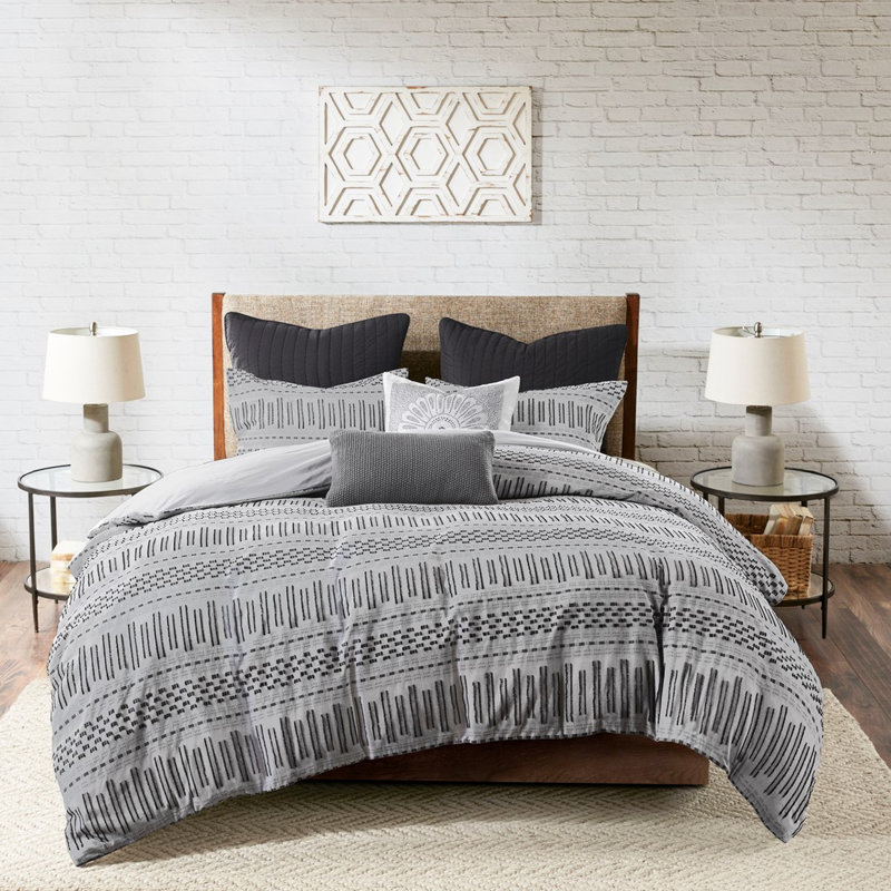 La taie décorative en coton gris / noir ajoute un flair décoratif pour rehausser la qualité de la literie