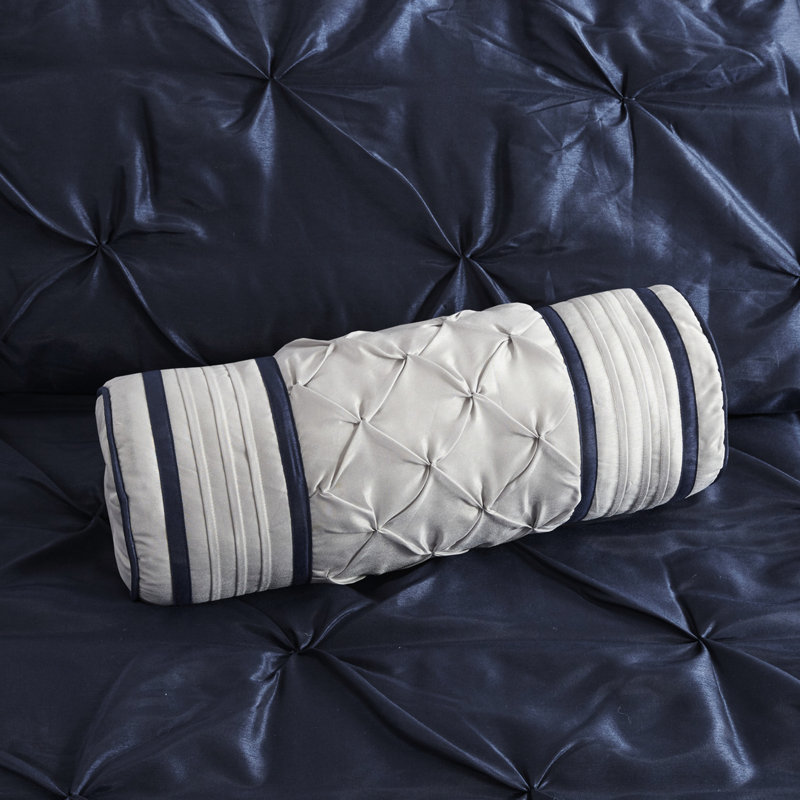Ensemble d'édredon bleu marine 7 pièces - L'intérieur comprend un édredon, des taies décoratives, des coussins décoratifs et une jupe de lit