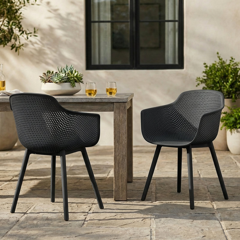 Chaises de salle à manger d'extérieur minimalistes et résistantes aux intempéries