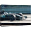 Zoom sur une voiture de course de Formule 1 par Sports Sports-102505455