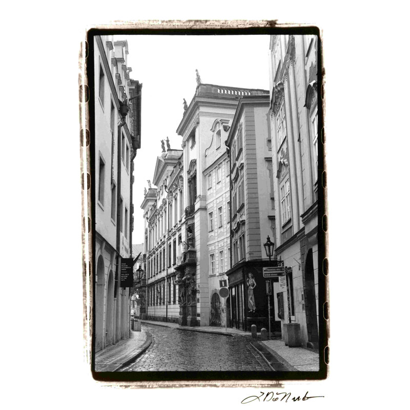 Les rues de Prague II, H 30 po x l 20 po