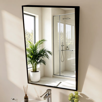 Miroir de salle de bain rectangulaire 24 po x 36 po noir mat conforme ADA, miroir de meuble-lavabo mural inclinable avec un angle d'inclinaison fixe de 8 °, verre trempé avec cadre en acier inoxydable, miroir accessible ADA moderne