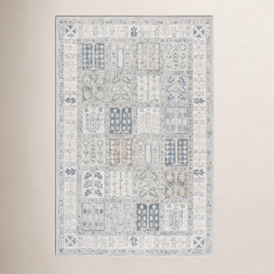 Hand-Tufted Geometric Wool Rug