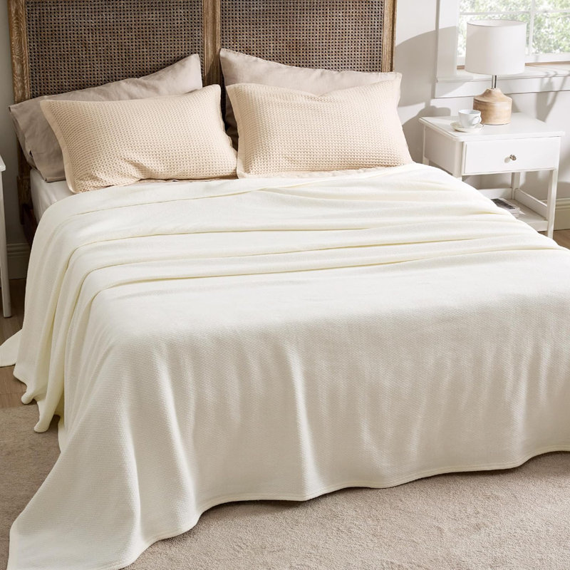 Bedsure 100% Cotton Blanket Soft Cozy Textured Herringbone Woven Blanket for All Seasons, Ivory, King