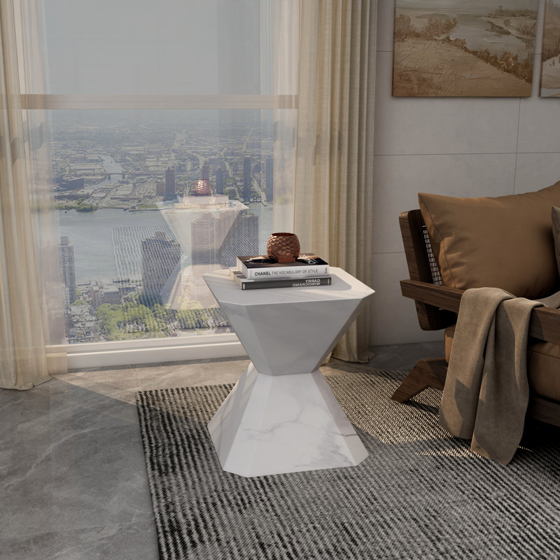 Table de bout Chlora Modern Fiberstone avec motif géométrique en forme de sablier, Marbre blanc
