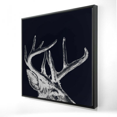 " Blue Roe Deer Plume "