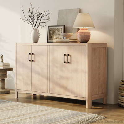 Armoire 4 portes avec finition naturelle vieillie