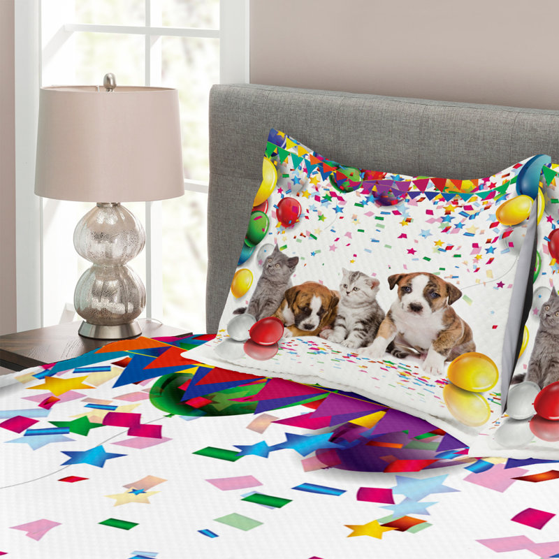 East Urban Home Bedspread with Pillow Shams, 220 x 264 cm