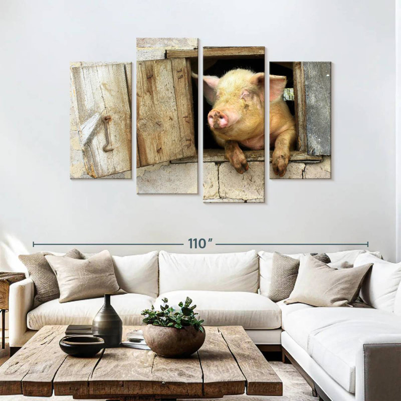 Brampt Smiling Pig