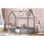 Lit simple en bois avec clôture et porte-302586807