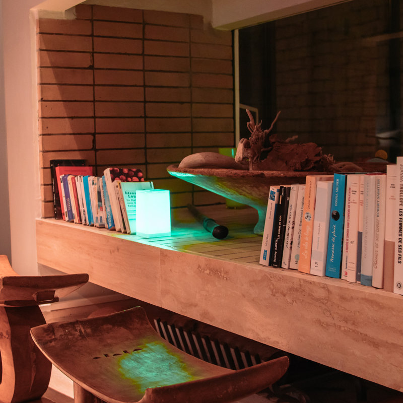 Hokare LED Outdoor Table Lamp
