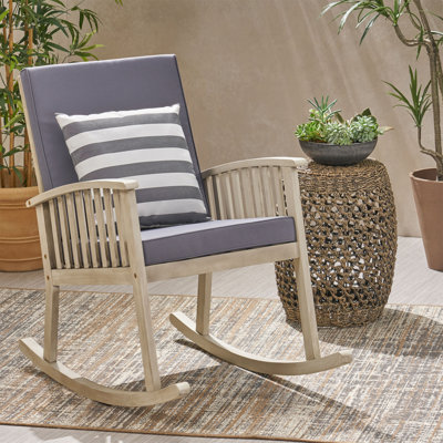 Chaise à bascule