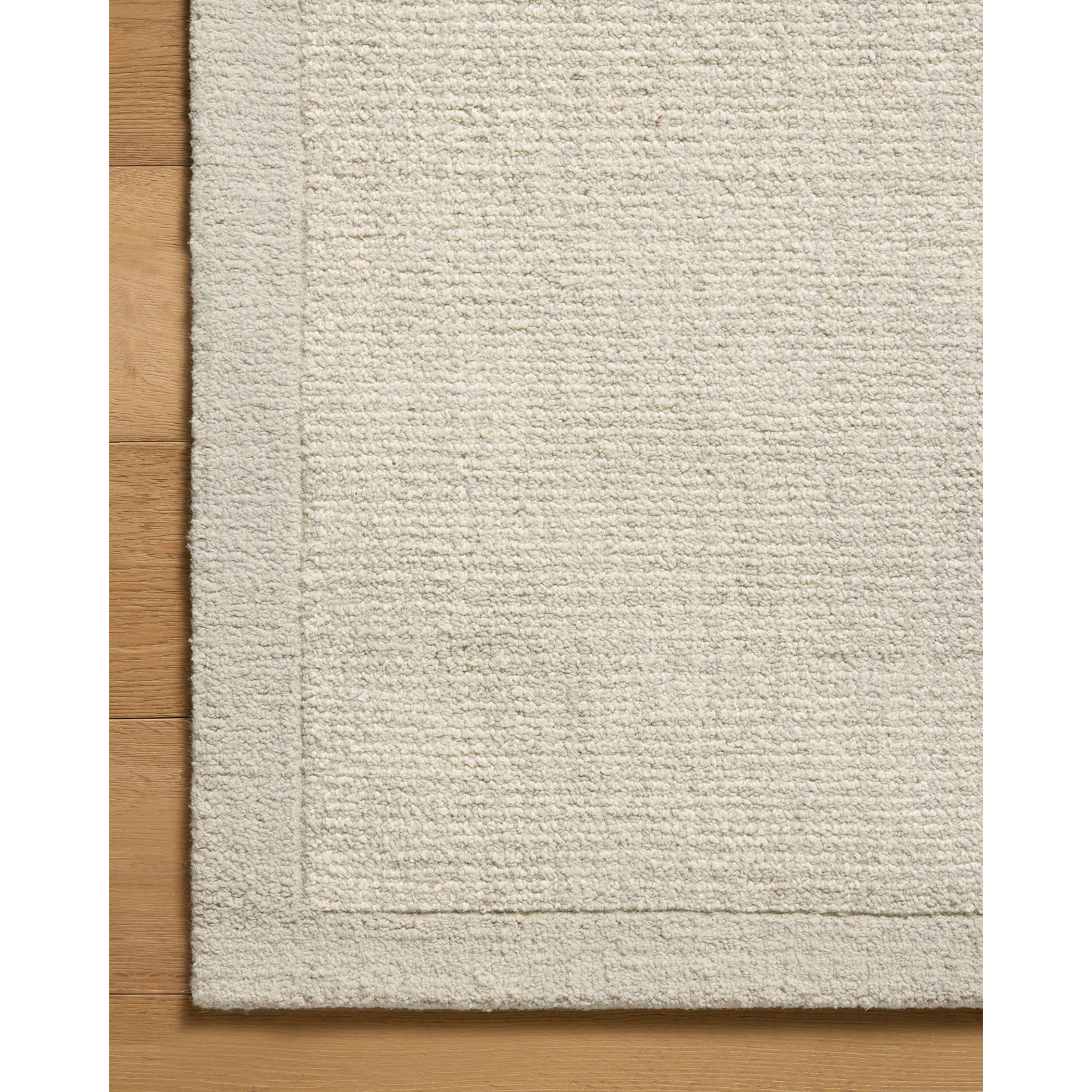 Henley Ivory / Silver Area Rug, Rectangle 3'6" x 5'6"