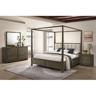 Ensemble de chambre avec très grand lit 4 pièces Finnlo