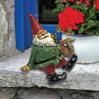 Statue Sitting Gnome Shelf Sitter