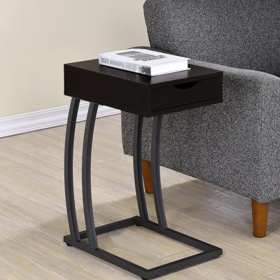 Table d'appoint bronze industriel et cappuccino avec rangement rectangulaire intégré