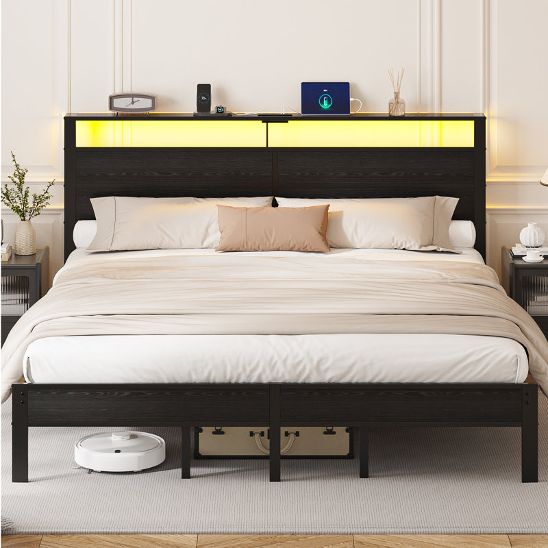 Lit plateforme industriel avec base de recharge et lumières DEL, Très grand lit
