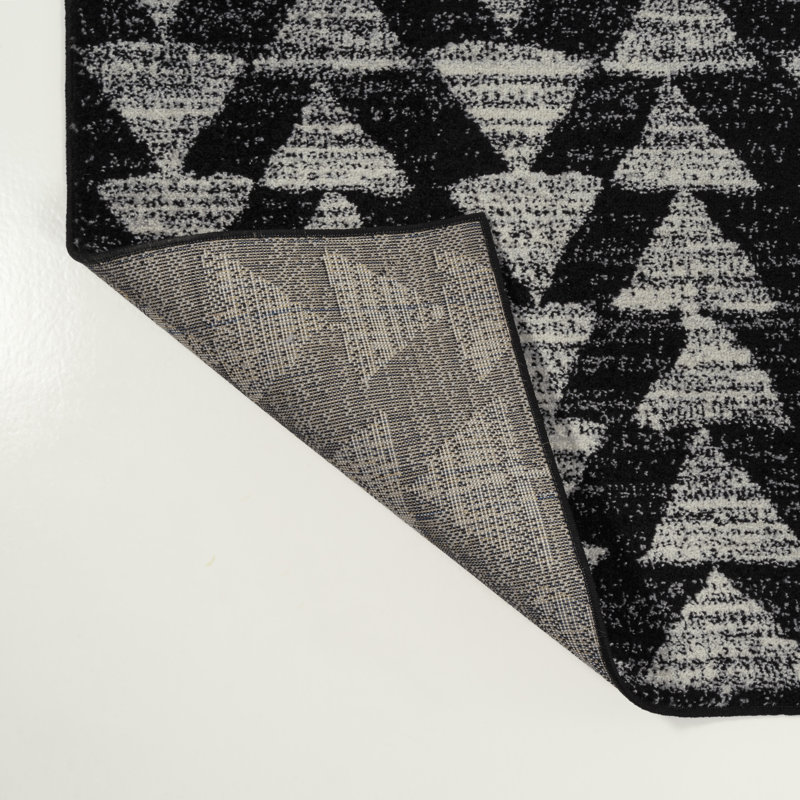 Kellman Moroccan Triangle Geometric Black/Cream Rug, Runner 2'2" x 8'