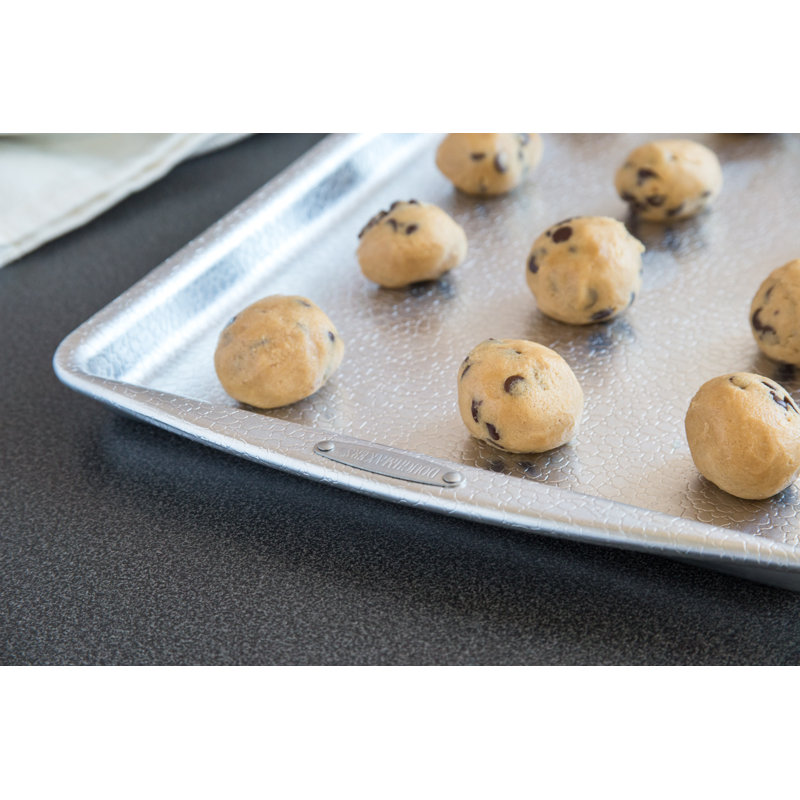 Pebble Pattern Aluminum Non-Stick Jelly Roll Pan 10" x 15"