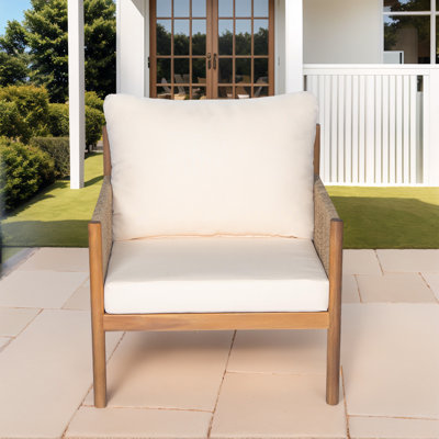 Méridienne d'extérieur moderne avec structure en bois massif et coussins en polyester confortables