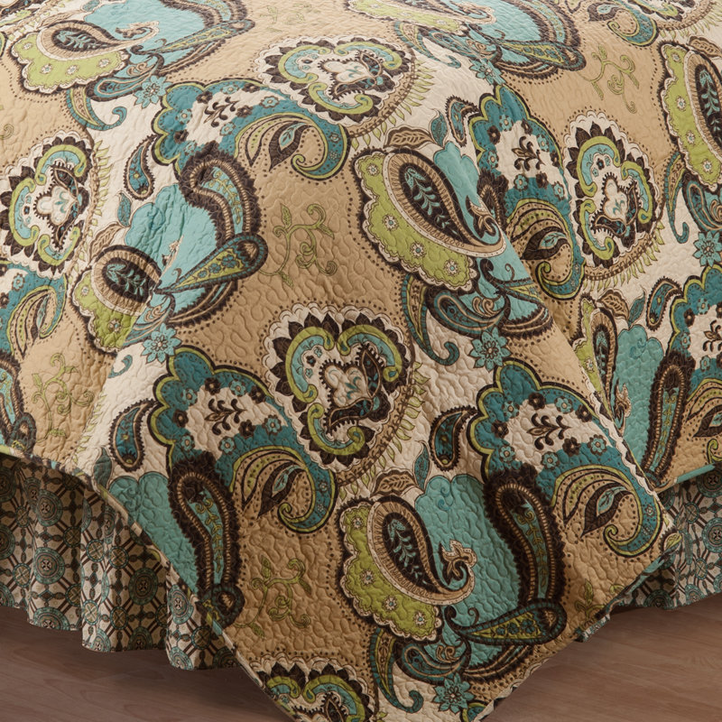 Twin Blue and Beige Cotton Reversible Quilt Set