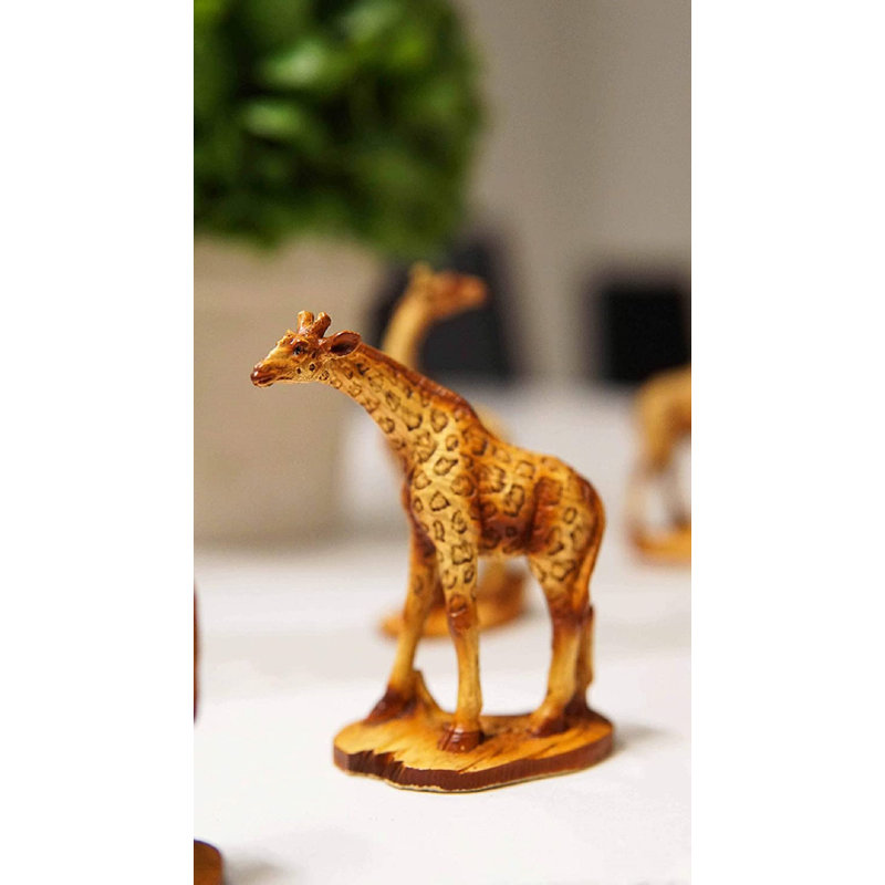 Niviarsiaq Animals Figurines & Sculptures