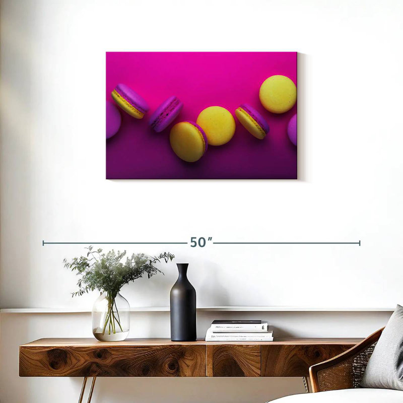 Yarlin - magenta et macarons jaunes, H 20 po x l 30 po