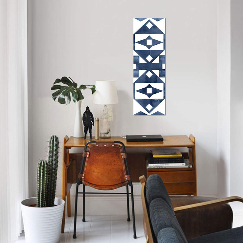 «Geocities V» par Edward Selkirk, impression sur toile tendue, H 48 po x l 16 po x P 1,5 po, Toile tendue