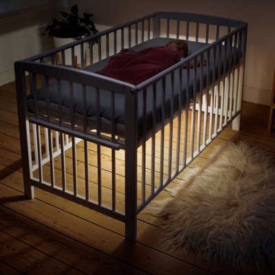 Lumière intelligente sous le lit de bébé Safety 1ˢᵗ®
