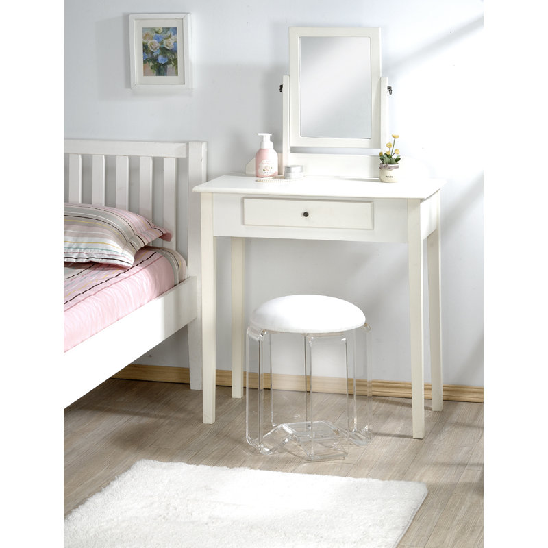 Channing Leg Vanity Side Chair